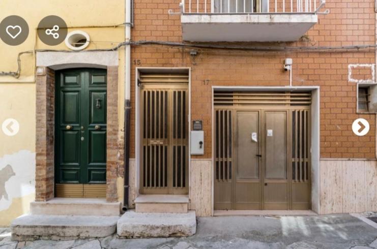 B&B Palazzo Veliero Al Castello Torre Maggiore Εξωτερικό φωτογραφία