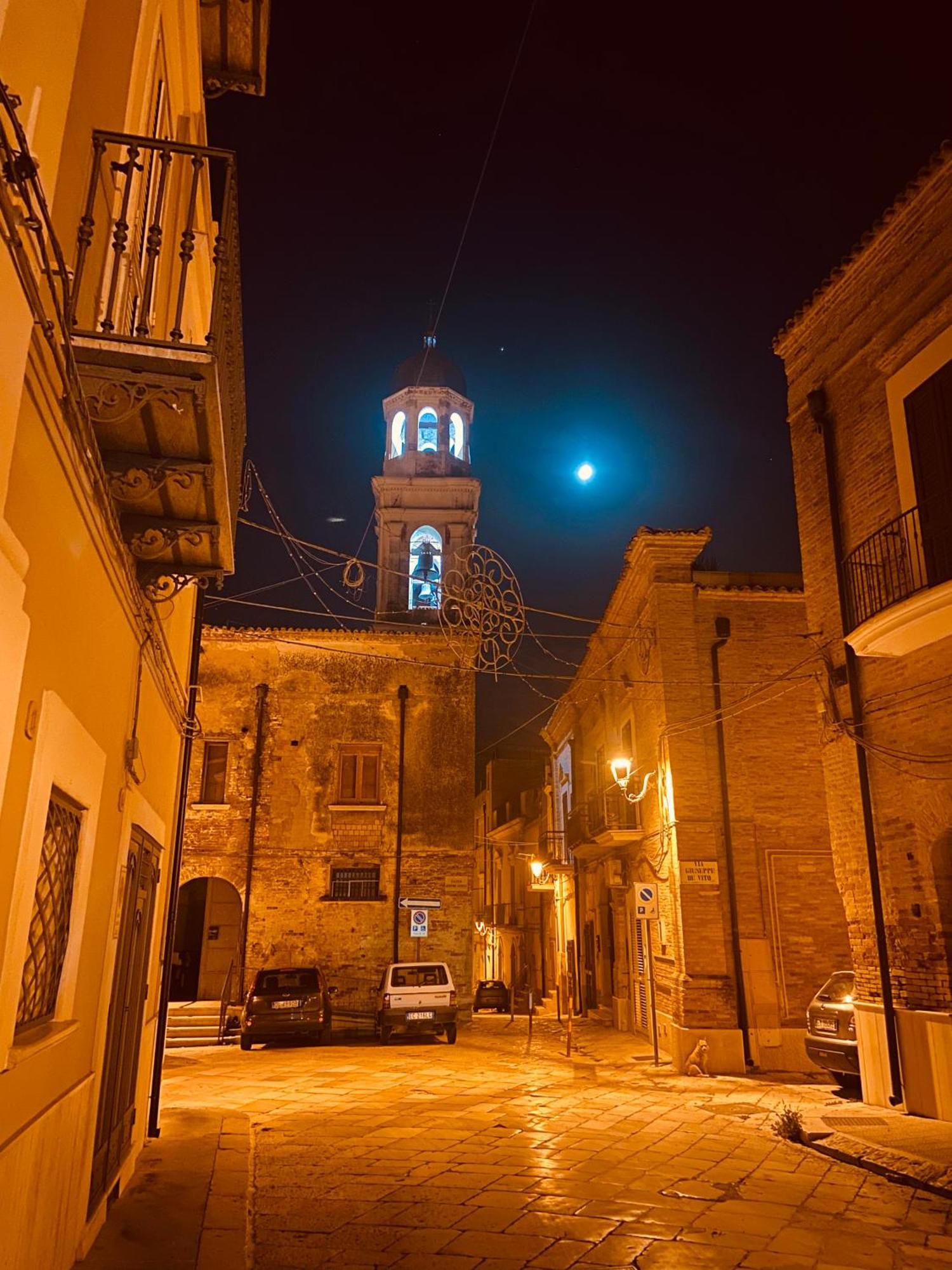 B&B Palazzo Veliero Al Castello Torre Maggiore Εξωτερικό φωτογραφία